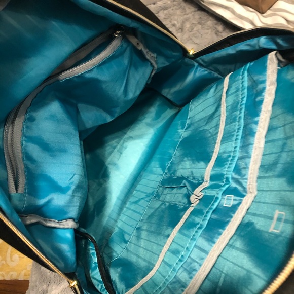 Kroser laptop backpack - Picture 3 of 5